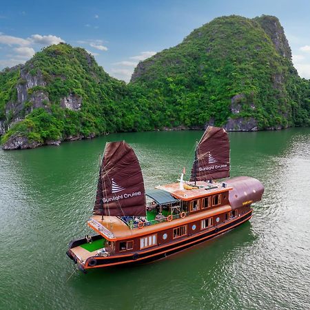 Hotel Sunlight Boutique Cruise - Cat Ba Island Ha Long Exterior foto