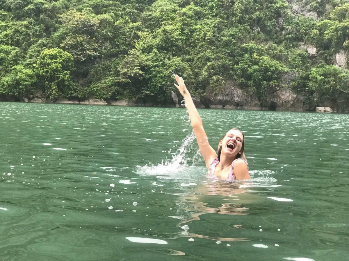 Hotel Sunlight Boutique Cruise - Cat Ba Island Ha Long Exterior foto